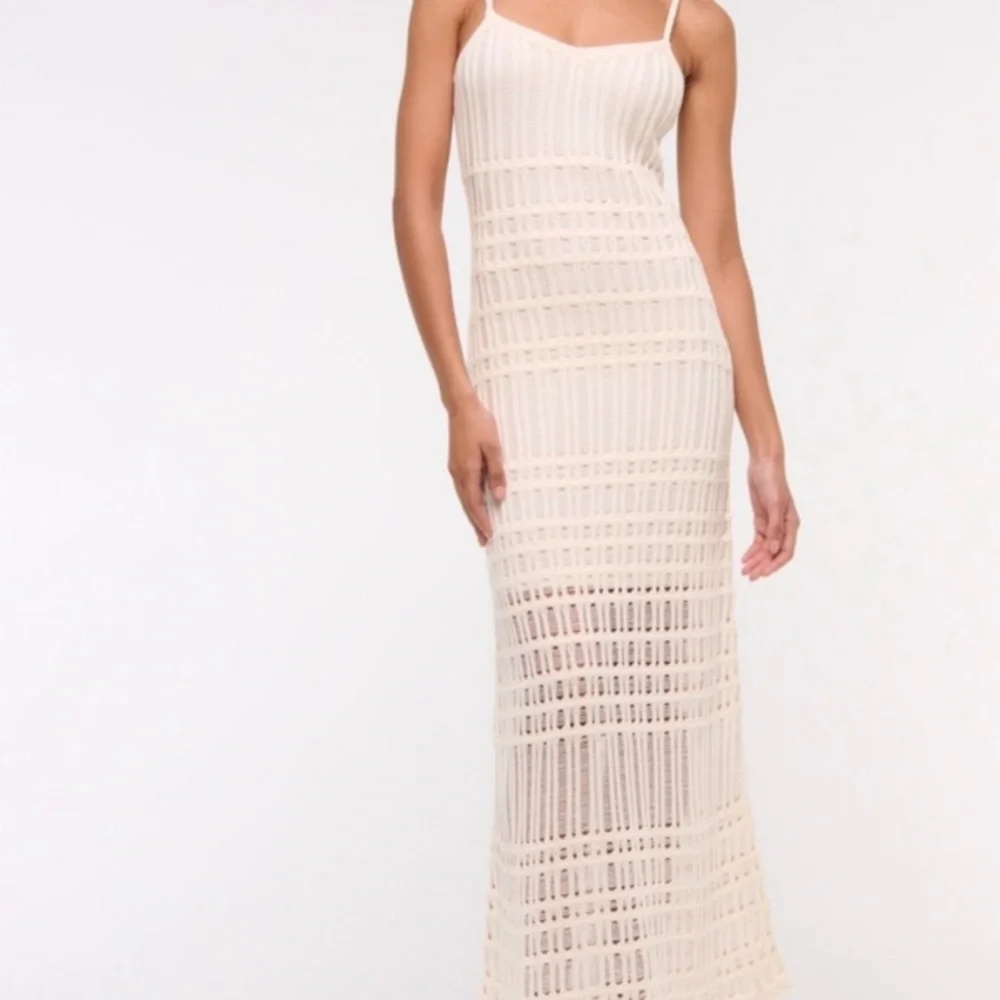 Abercrombie Crochet Maxi Dress - Picture 4 of 5